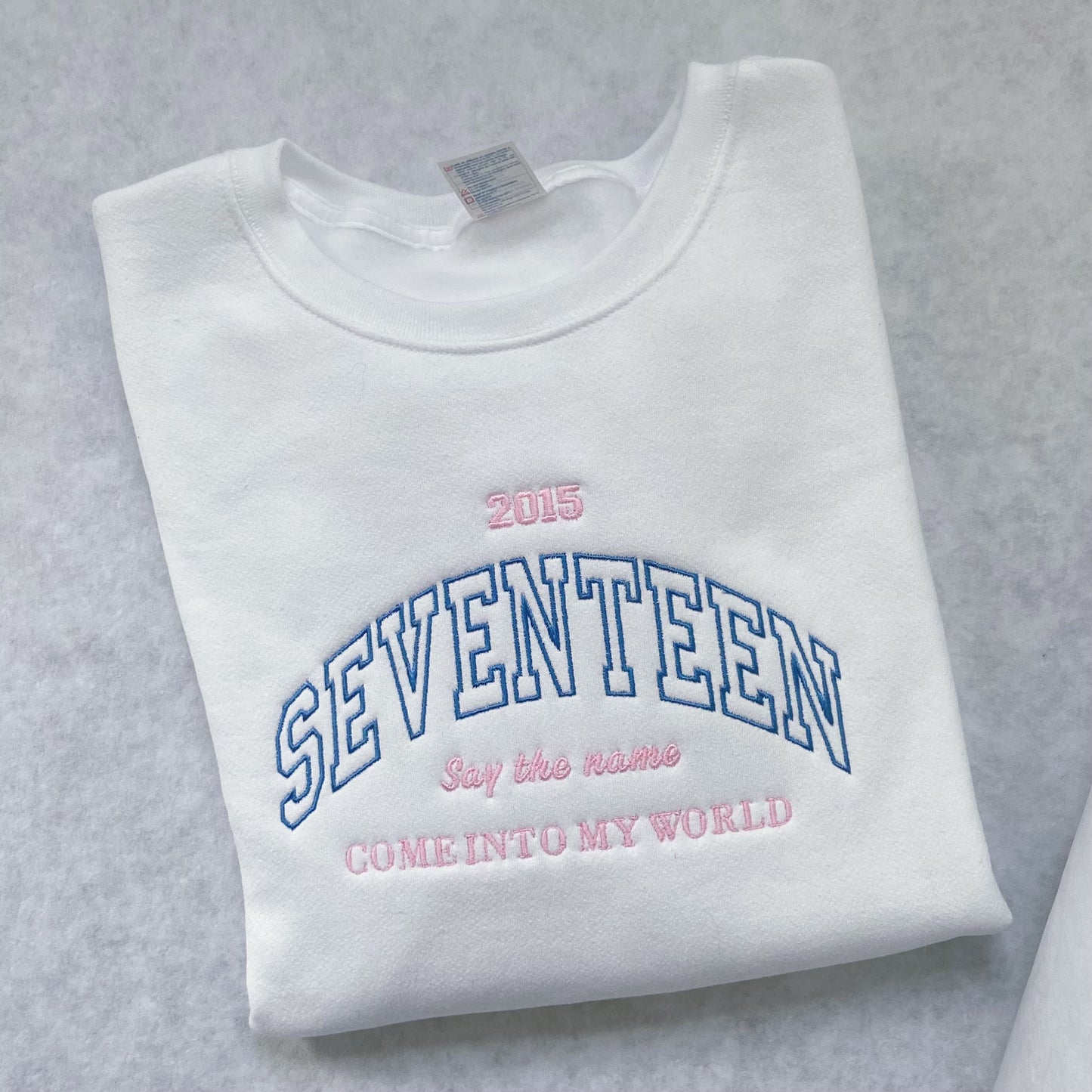 SEVENTEEN 2015 SUDADERA BLANCA BORDADA unisex