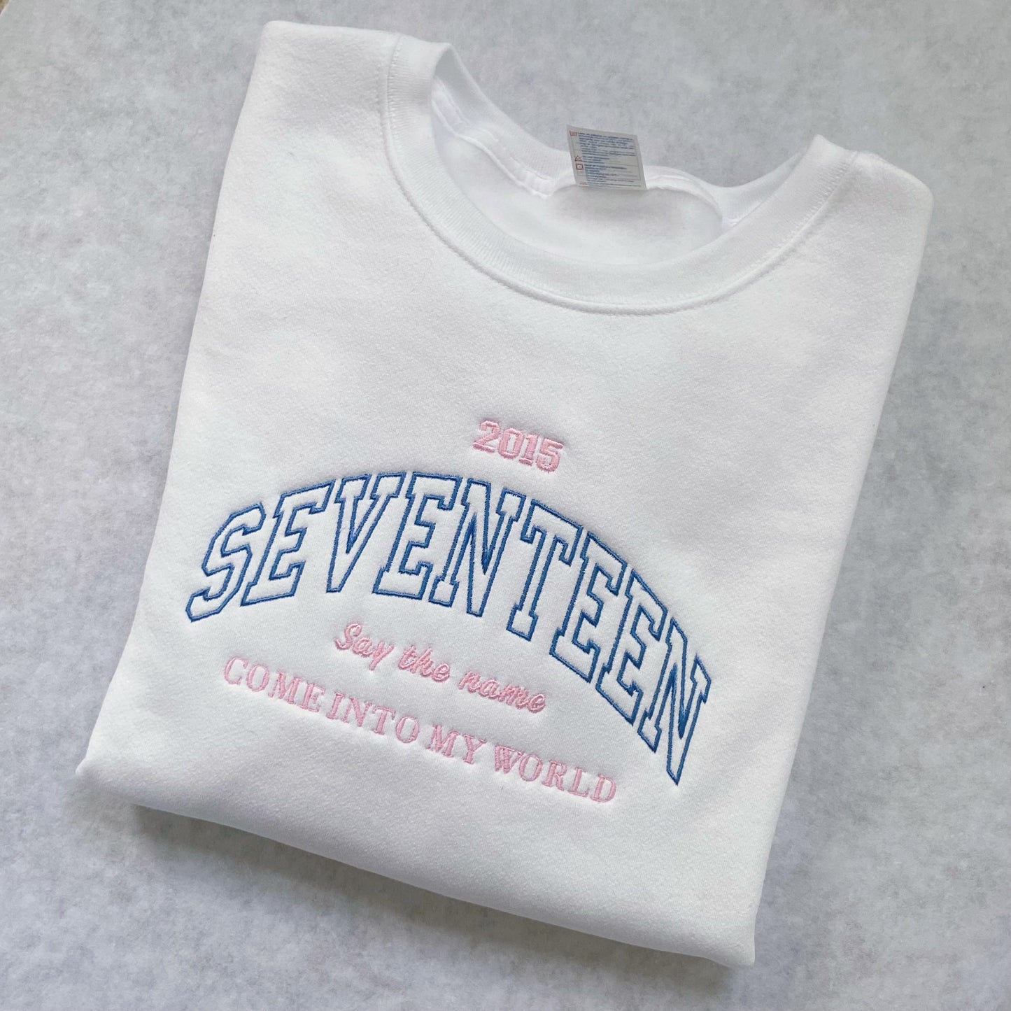 SEVENTEEN 2015 SUDADERA BLANCA BORDADA unisex