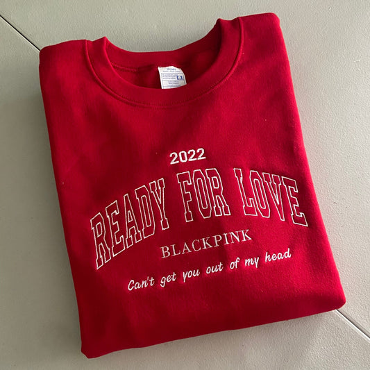 READY FOR LOVE BLACKPINK SUDADERA ROJA UNISEX BORDADA