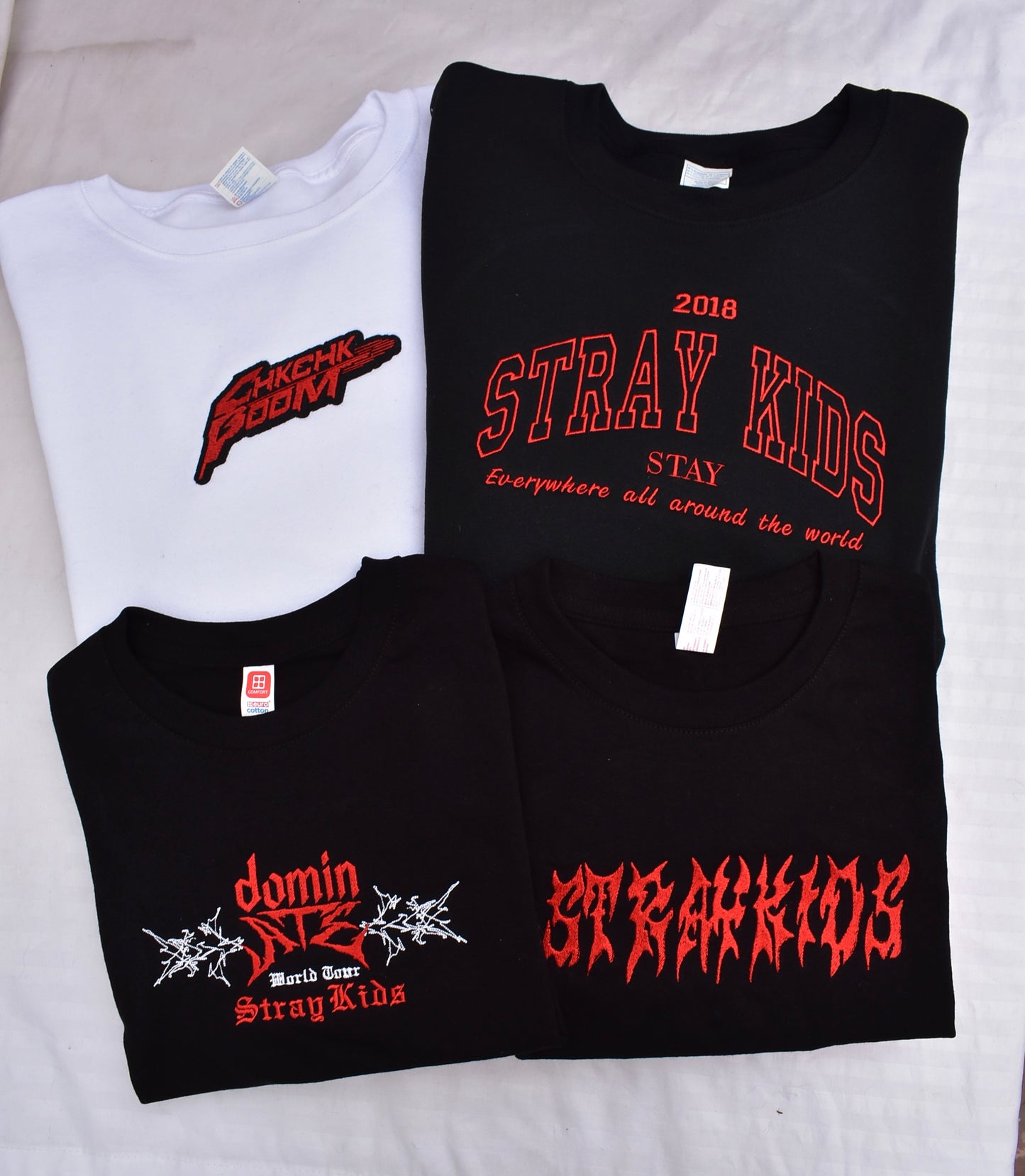 DominATE TOUR STRAY KIDS playera negra bordada UNISEX