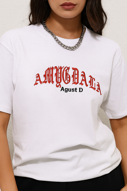 AMYGDALA AGUST D PLAYERA BLANCA BORDADA bts