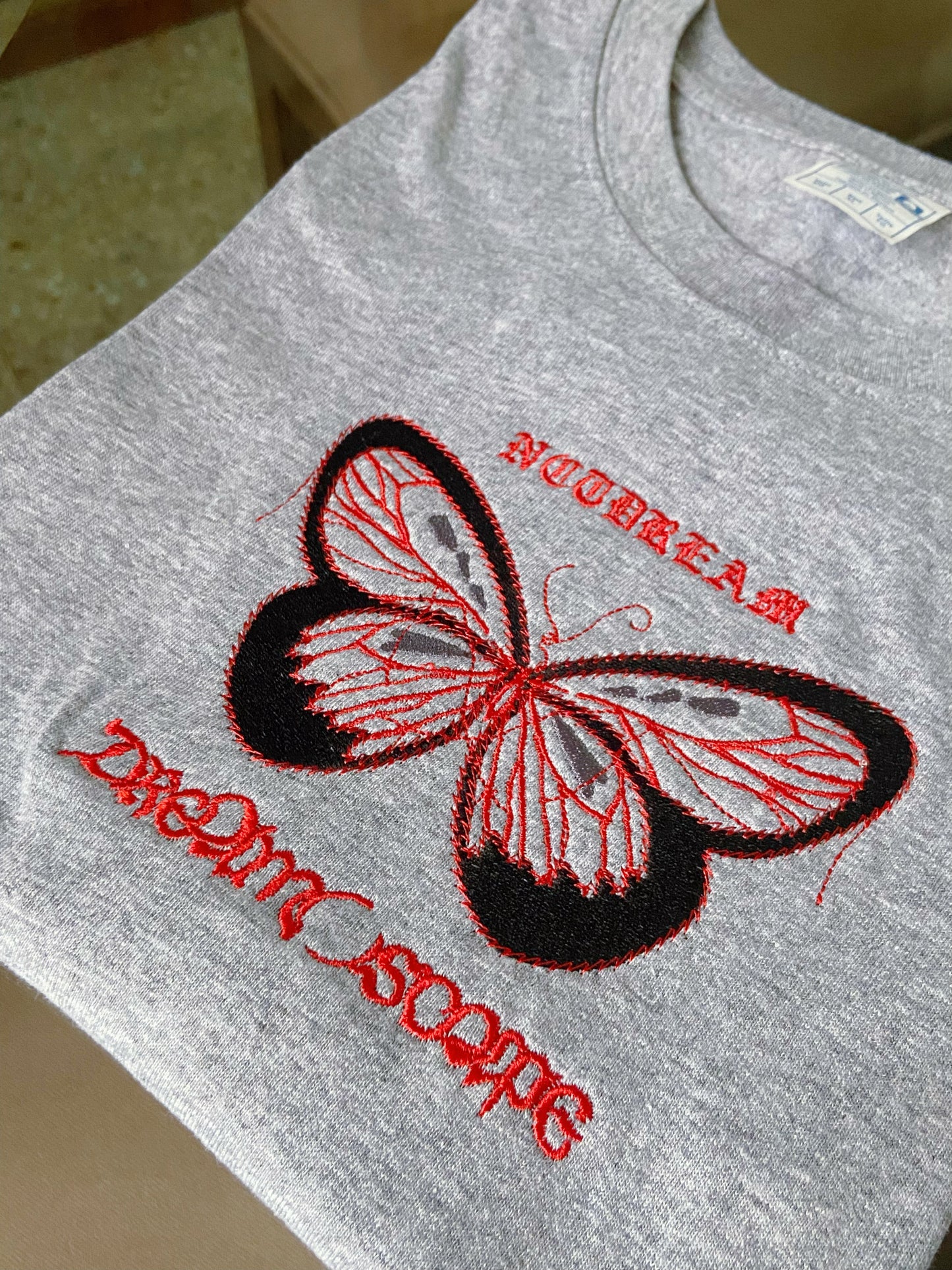 DREAM SCAPE NCT DREAM PLAYERA BORDADA