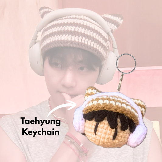 TAEHYUNG V BTS CROCHET LLAVERO 10x10CM