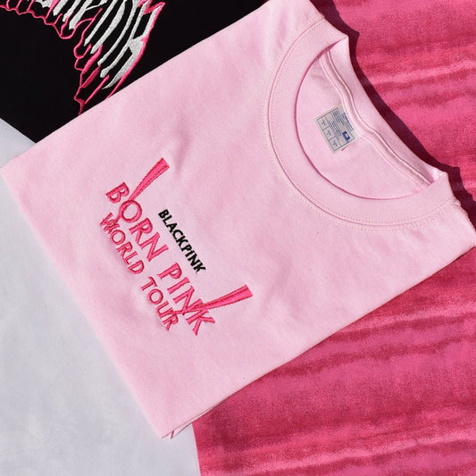 BORN PINK PLAYERA ROSA BORDADA UNISEX